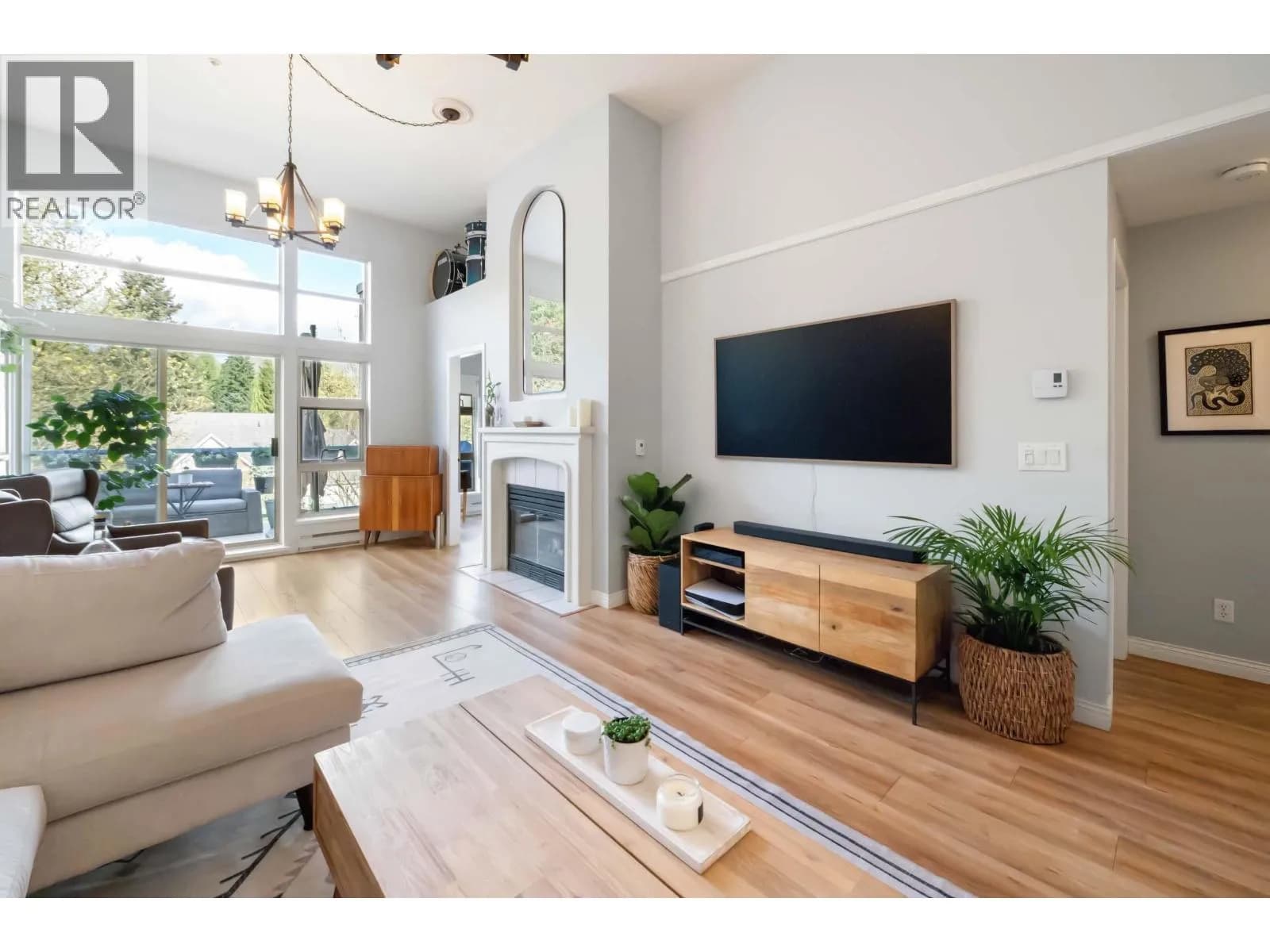 #606 301 MAUDE ROAD, Port Moody, BC photo 3