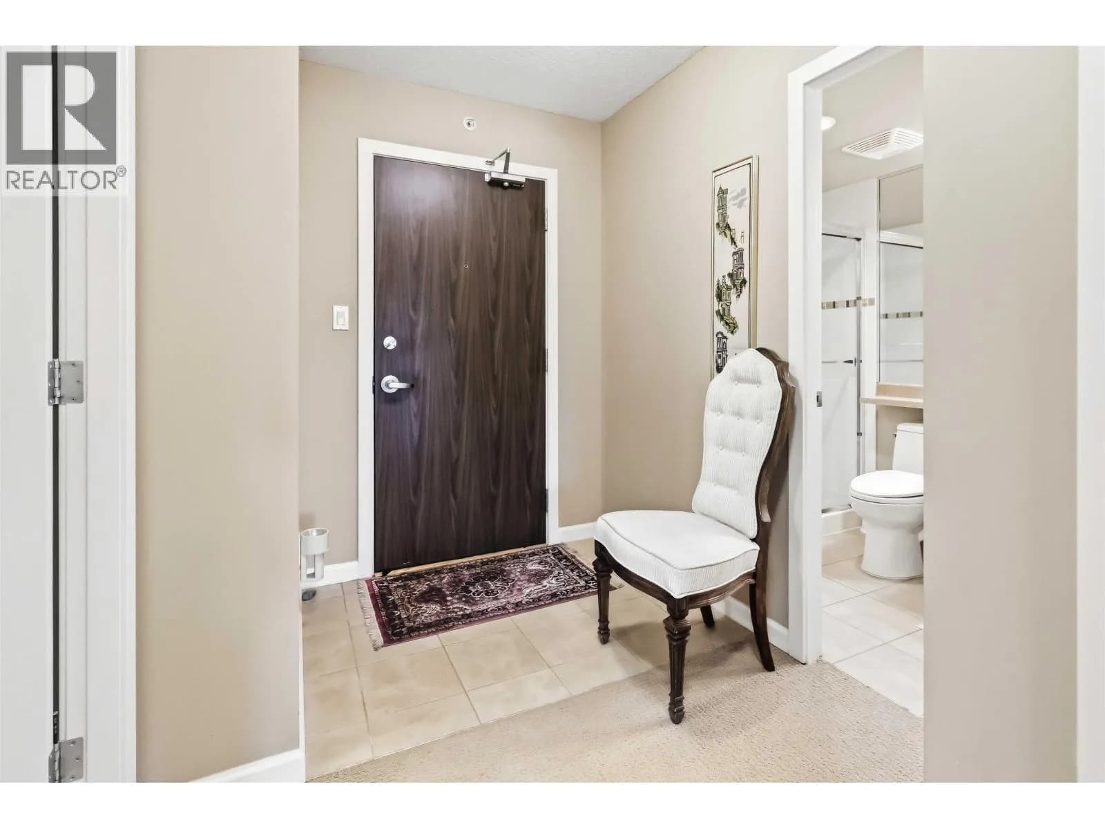 #1006 295 GUILDFORD WAY, Port Moody, BC photo 2