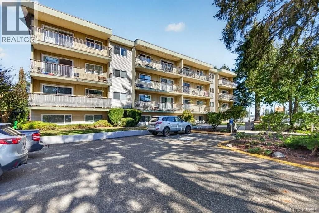 #212 1015 Cumberland Rd, Courtenay, BC photo 2