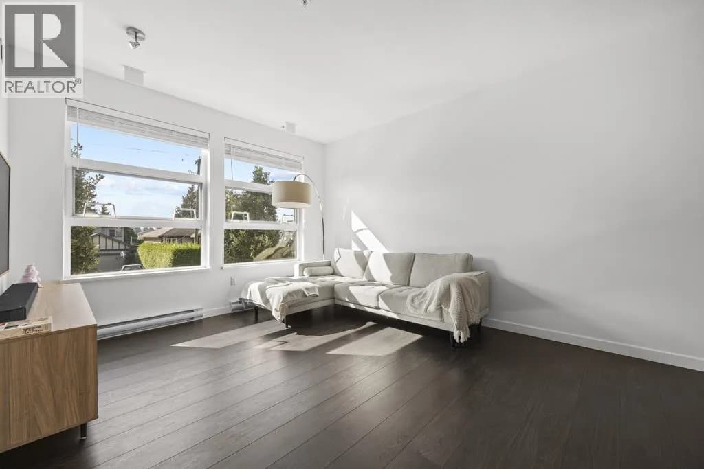 #216 607 COTTONWOOD AVENUE, Coquitlam, BC photo 4