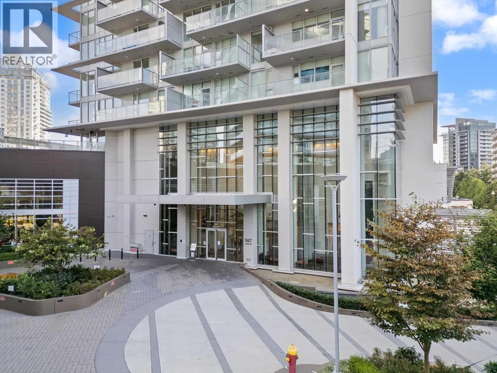 #609 567 CLARKE ROAD, Coquitlam, BC photo 2