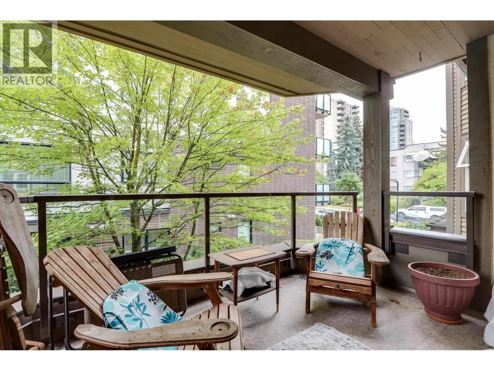1535 CHESTERFIELD AVENUE, North Vancouver