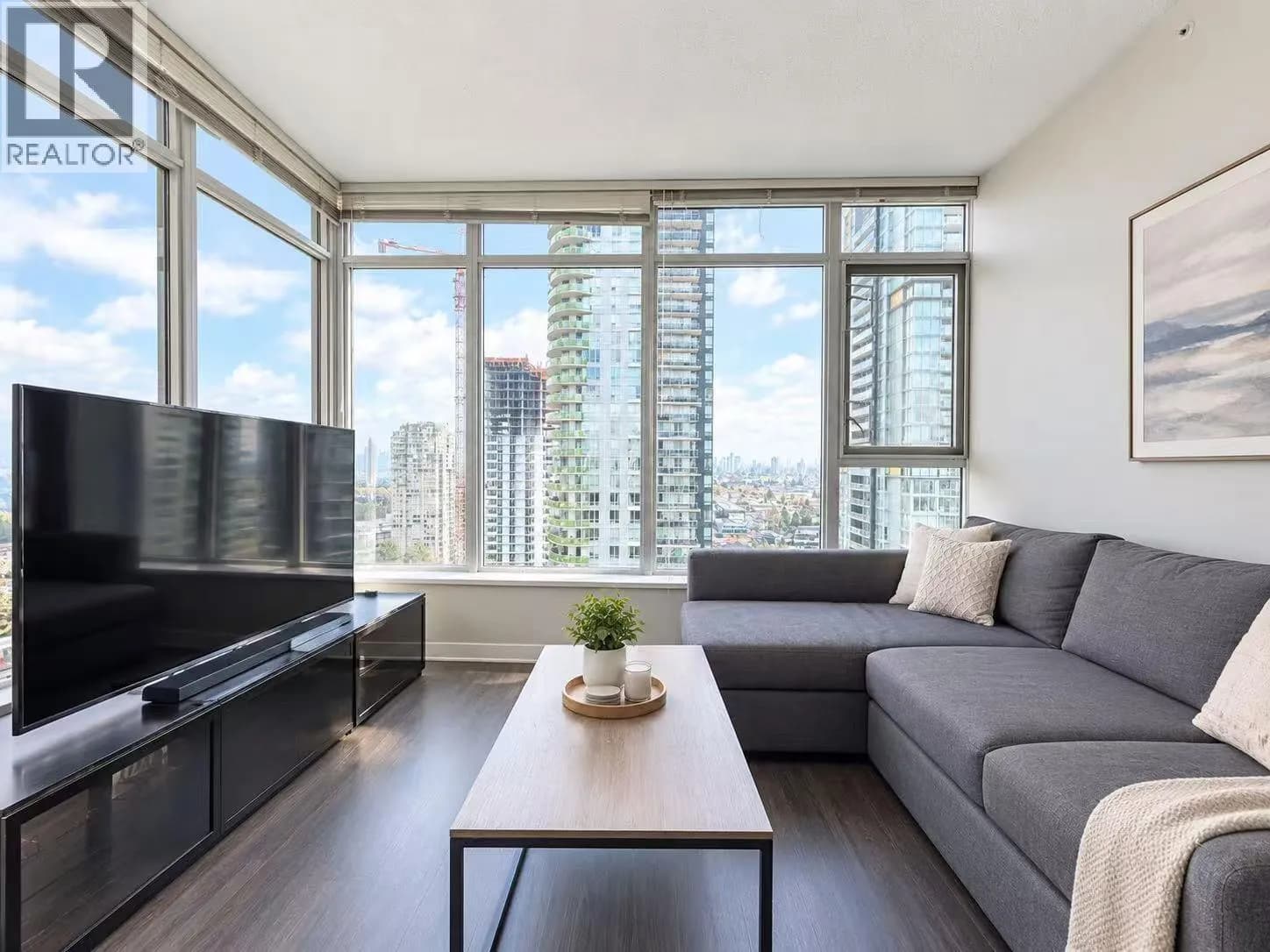 #2506 4900 LENNOX LANE, Burnaby, BC photo 3
