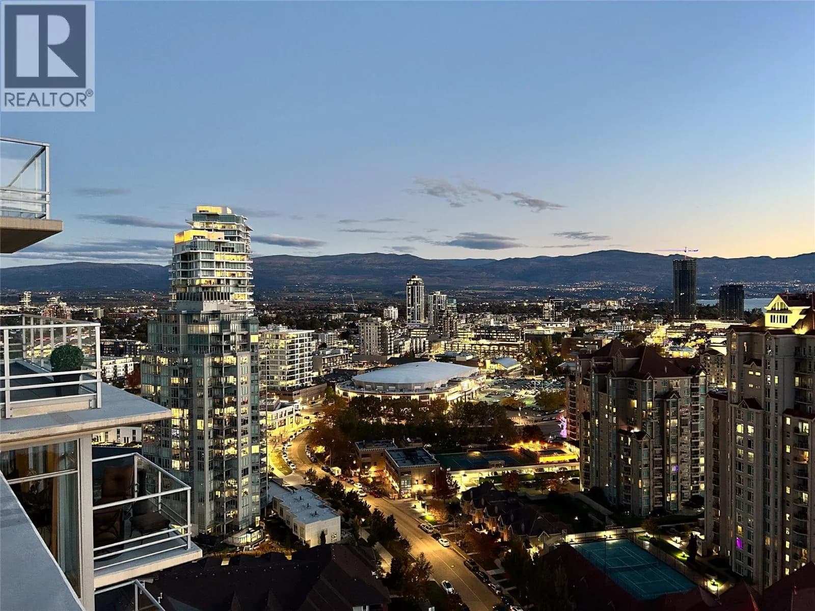 1075 Sunset Drive, Kelowna