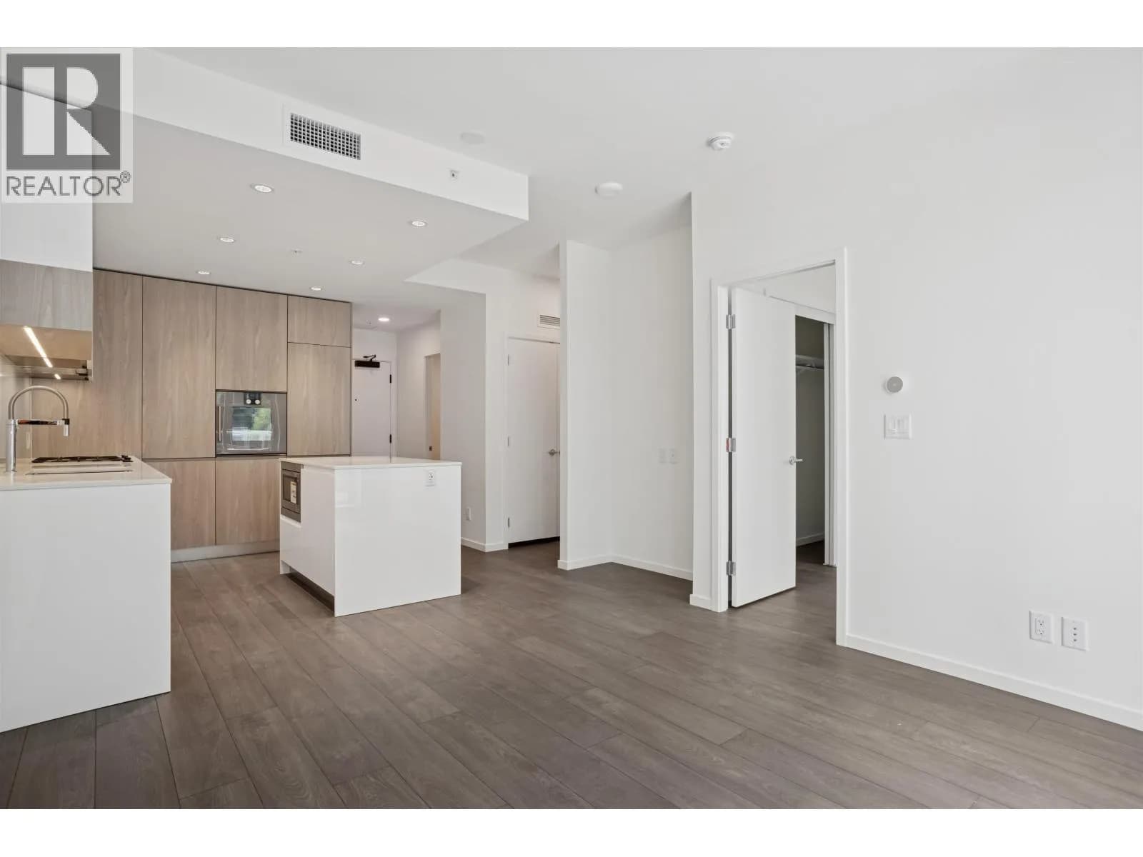 #444 6500 MINORU BOULEVARD, Richmond, BC photo 4