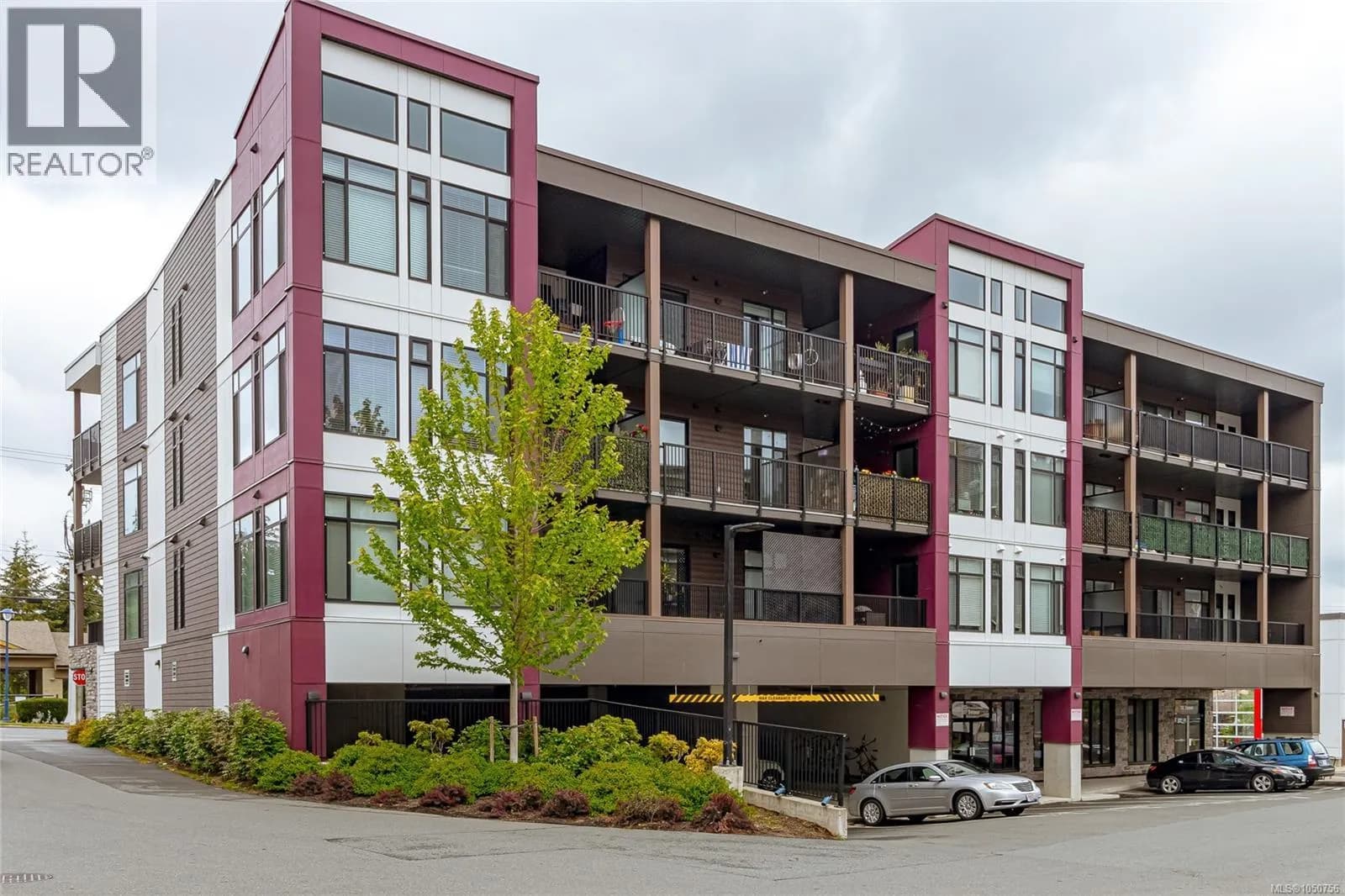 #207 707 Treanor Ave, Langford, BC photo 2