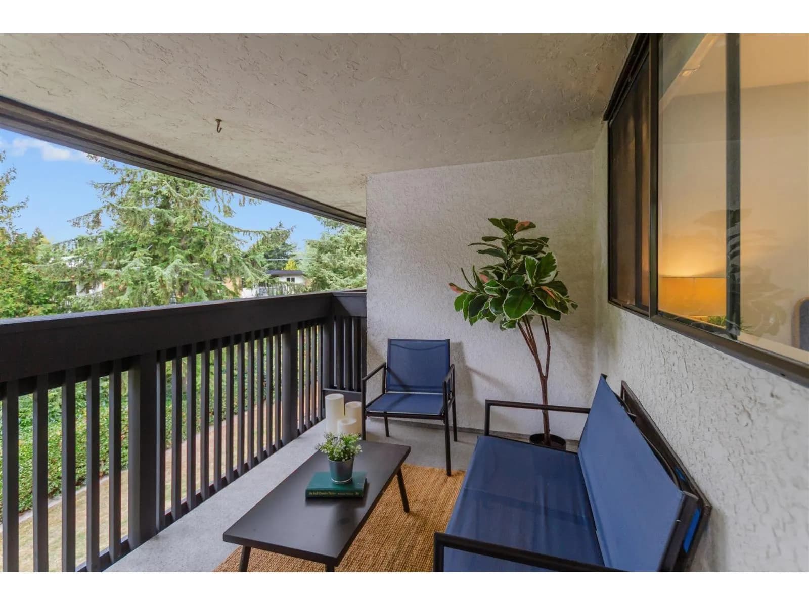 #301 1561 VIDAL STREET, White Rock, BC photo 3
