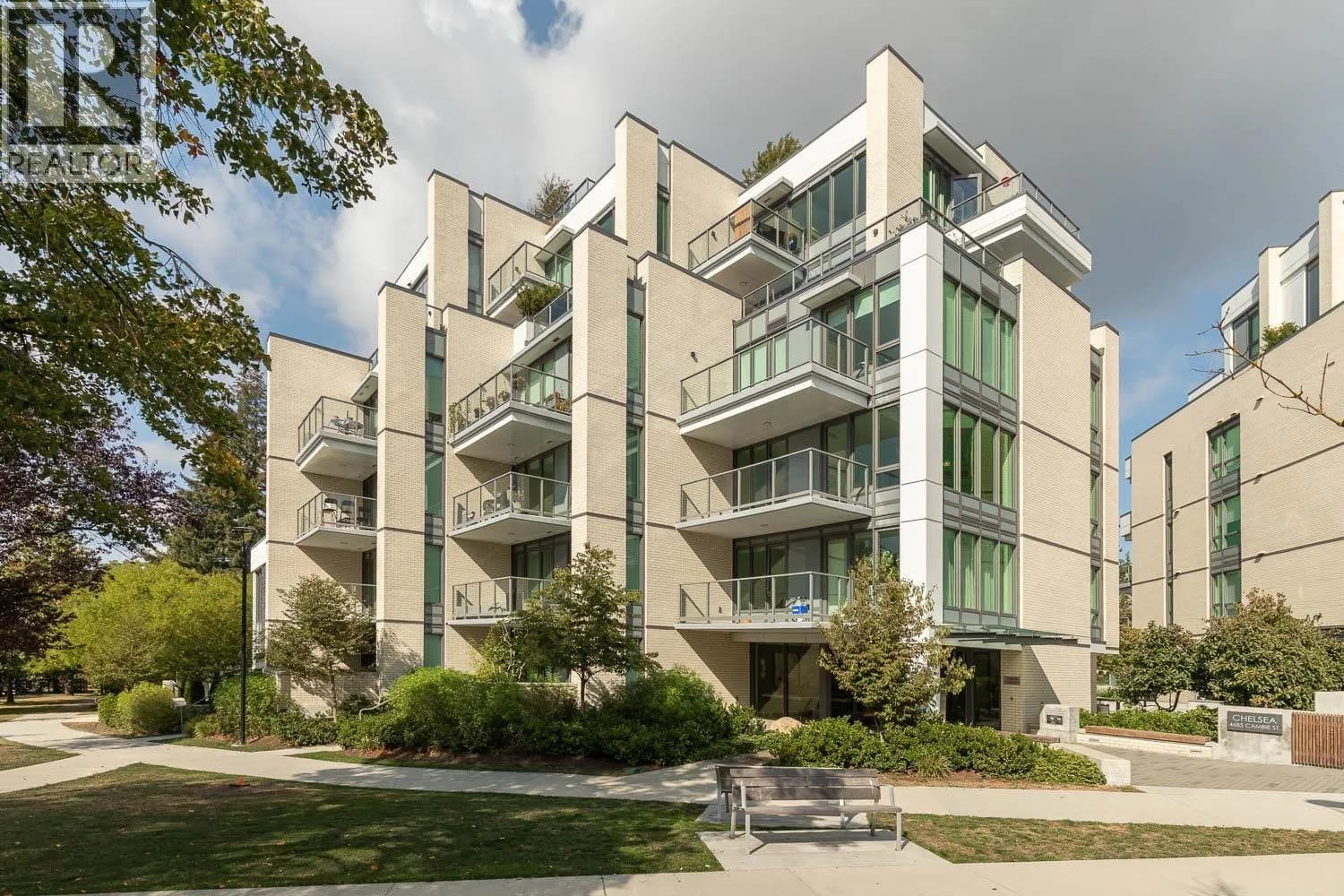 4685 CAMBIE STREET, Vancouver