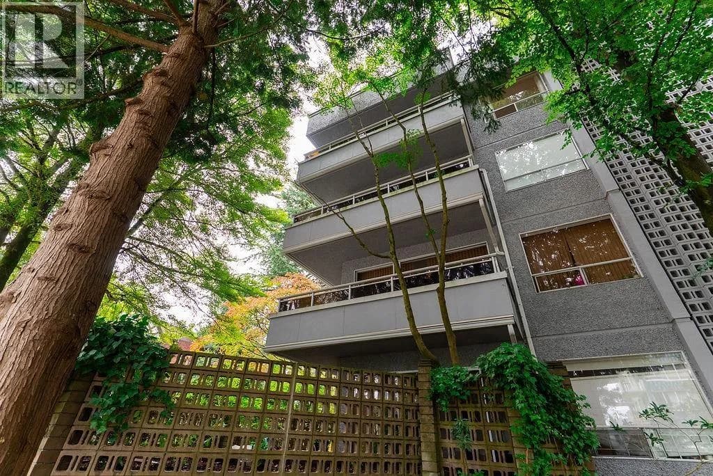 1412 W 14TH AVENUE, Vancouver