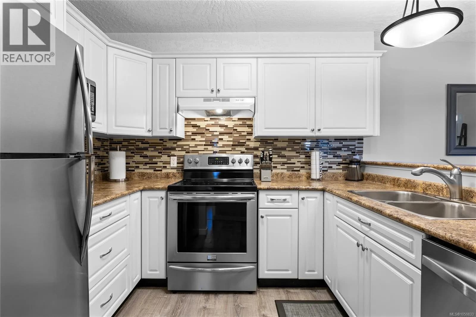 #2 8 White St, Ladysmith, BC photo 4