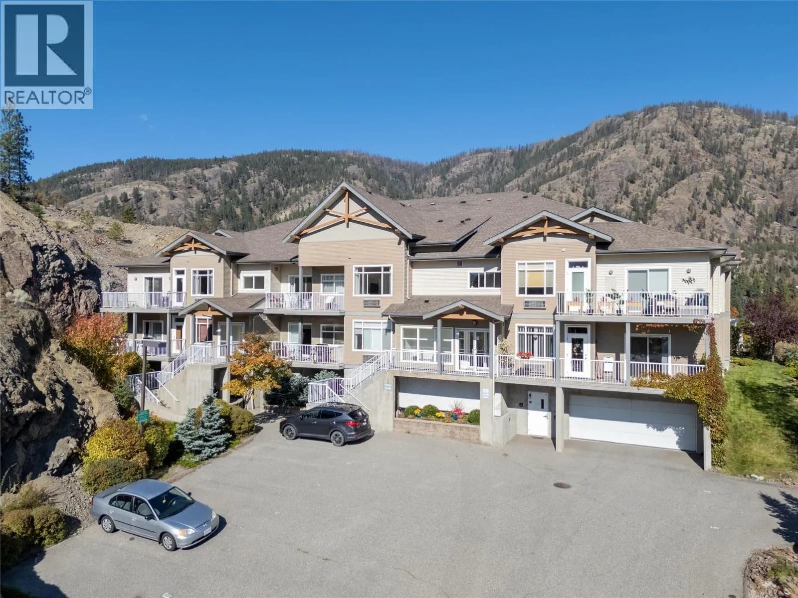 #203 2523 Shannon View Drive, West Kelowna, BC photo 2