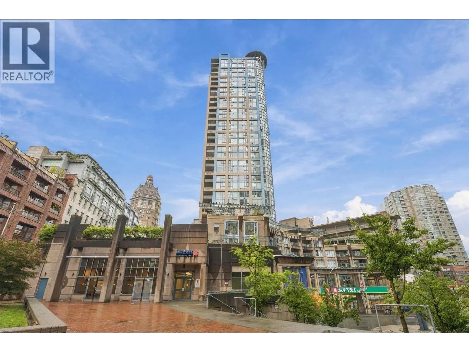 183 KEEFER PLACE, Vancouver
