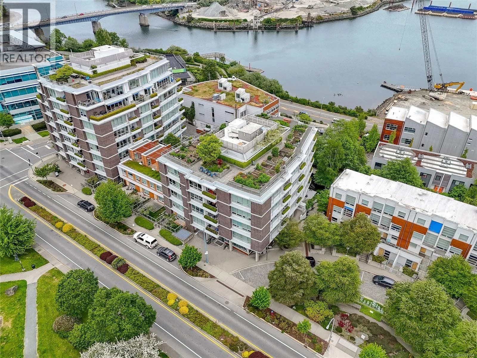 391 Tyee Rd, Victoria