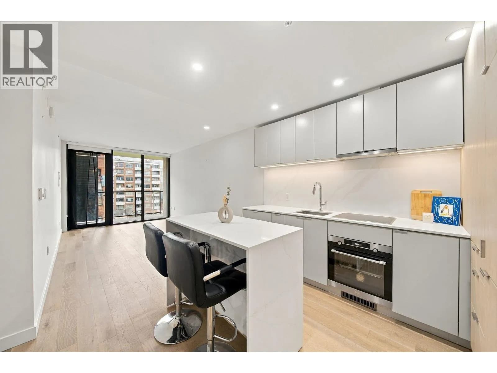 239 KEEFER STREET, Vancouver