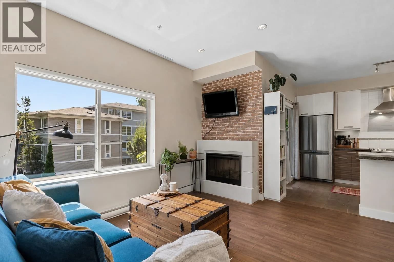 1273 MARINE DRIVE, North Vancouver