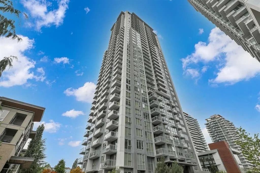 #503 13325 102A AVENUE, Surrey, BC photo 3