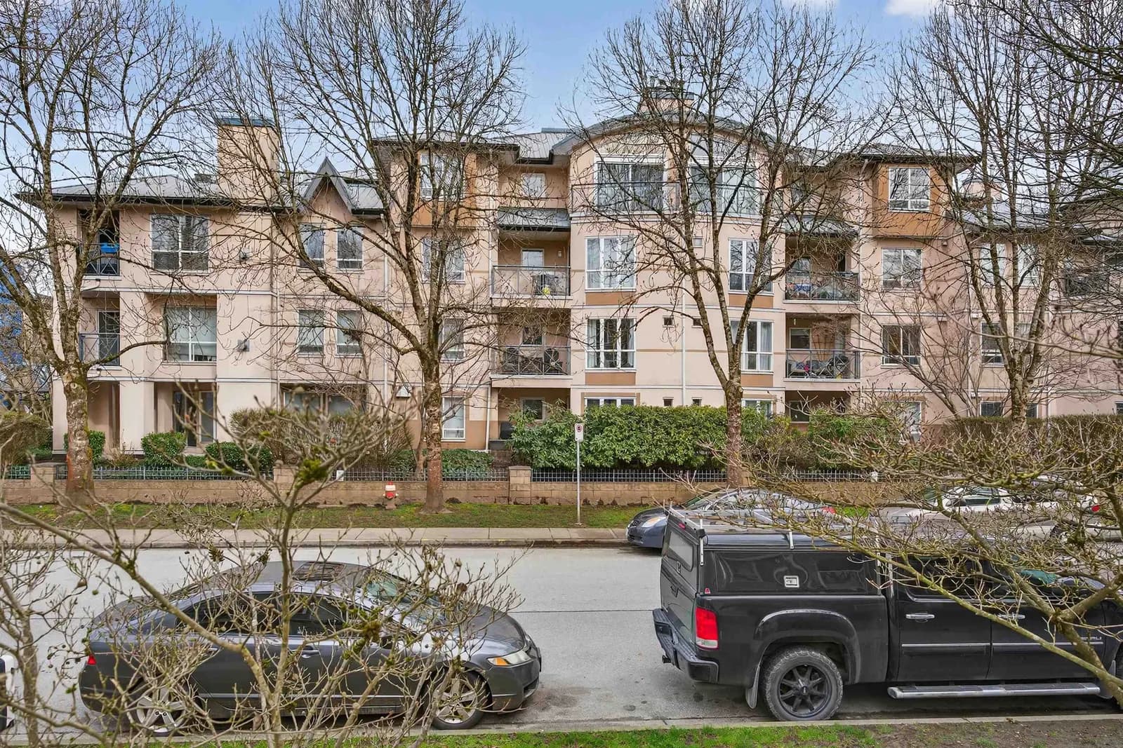2435 WELCHER AVENUE, Port Coquitlam