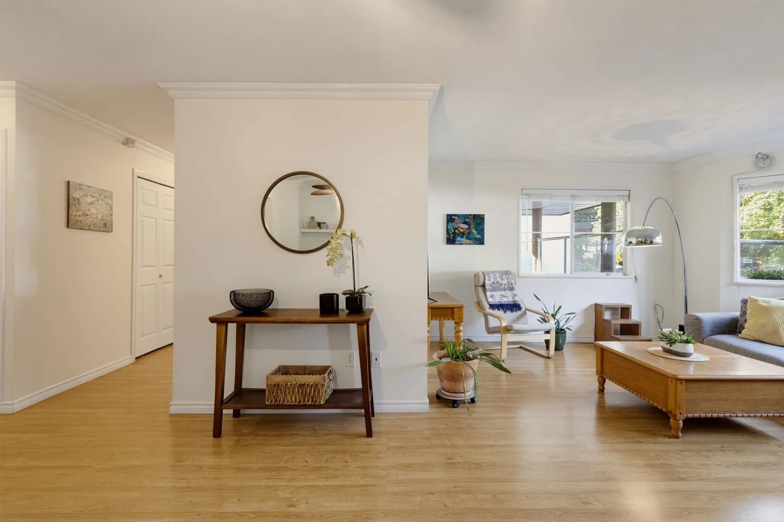 #103 1644 MCGUIRE AVENUE, North Vancouver, BC photo 3