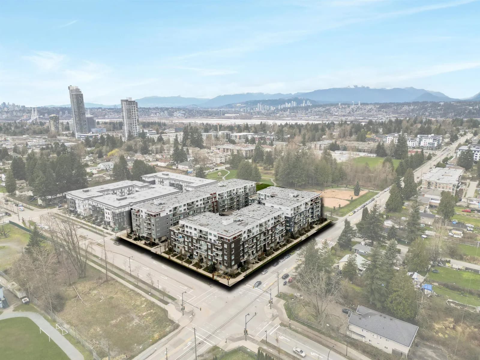13963 105 BOULEVARD, Surrey