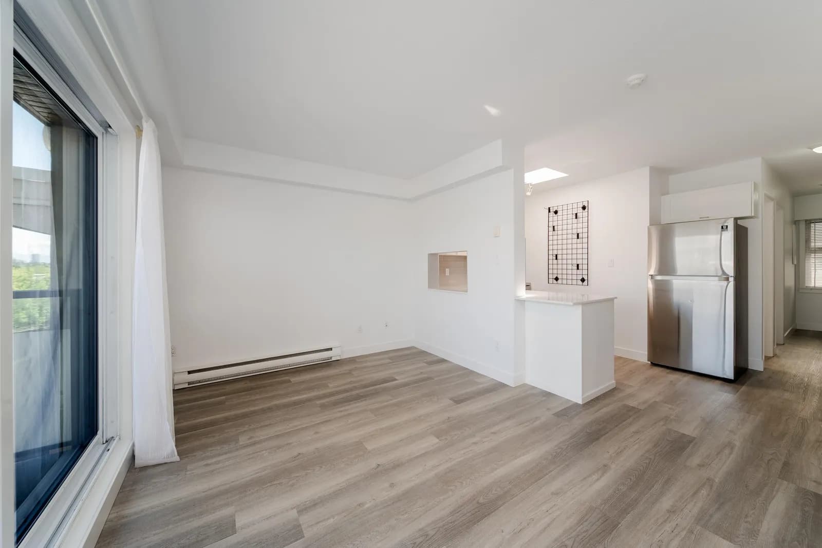 #302 3788 W 10TH AVENUE, Vancouver, BC photo 3