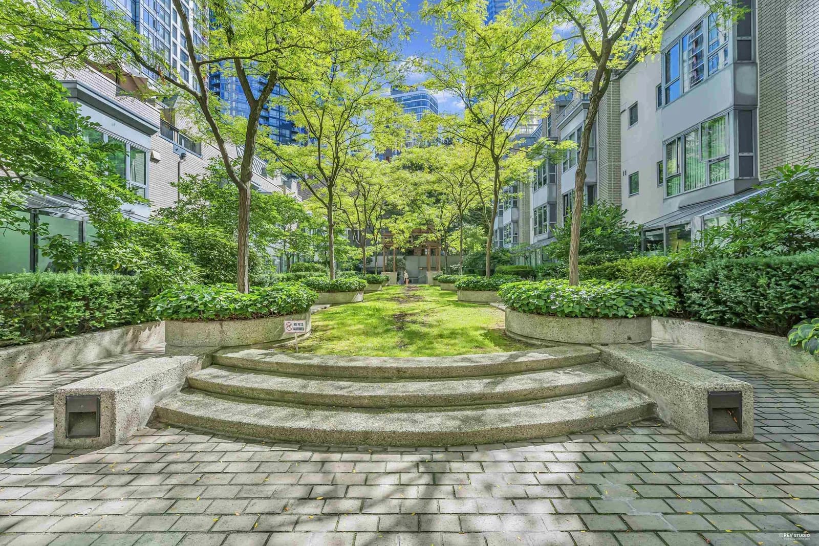 #1706 1238 MELVILLE STREET, Vancouver, BC photo 4