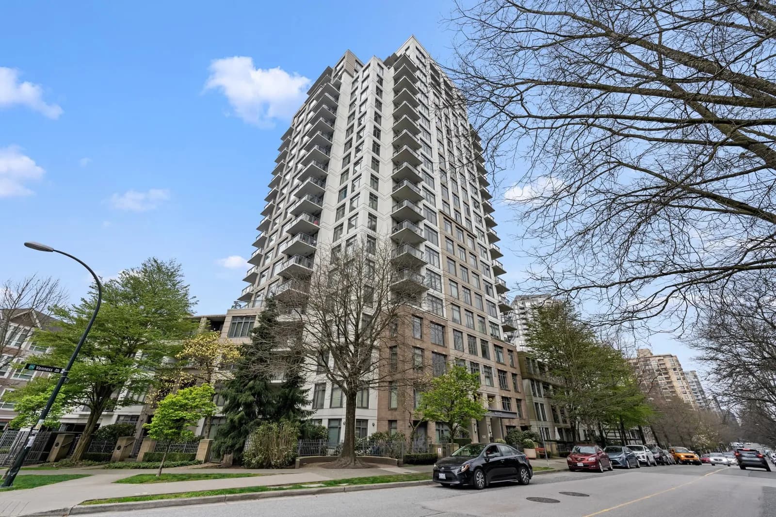 3660 VANNESS AVENUE, Vancouver