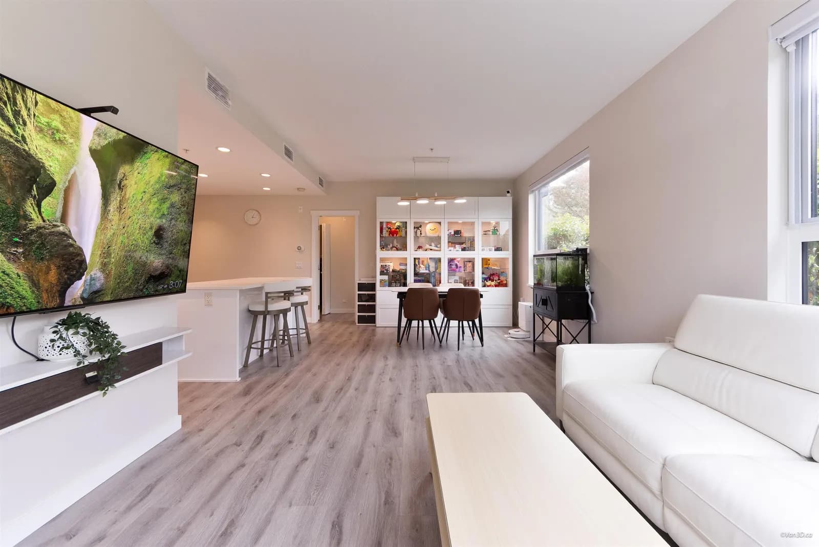 #112 9233 ODLIN ROAD, Richmond, BC photo 2