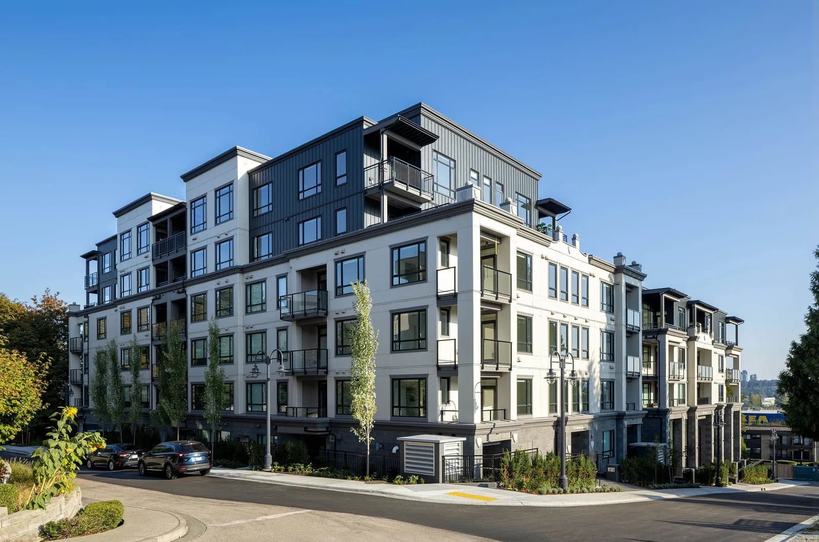 215 MCBAY LANE, Coquitlam
