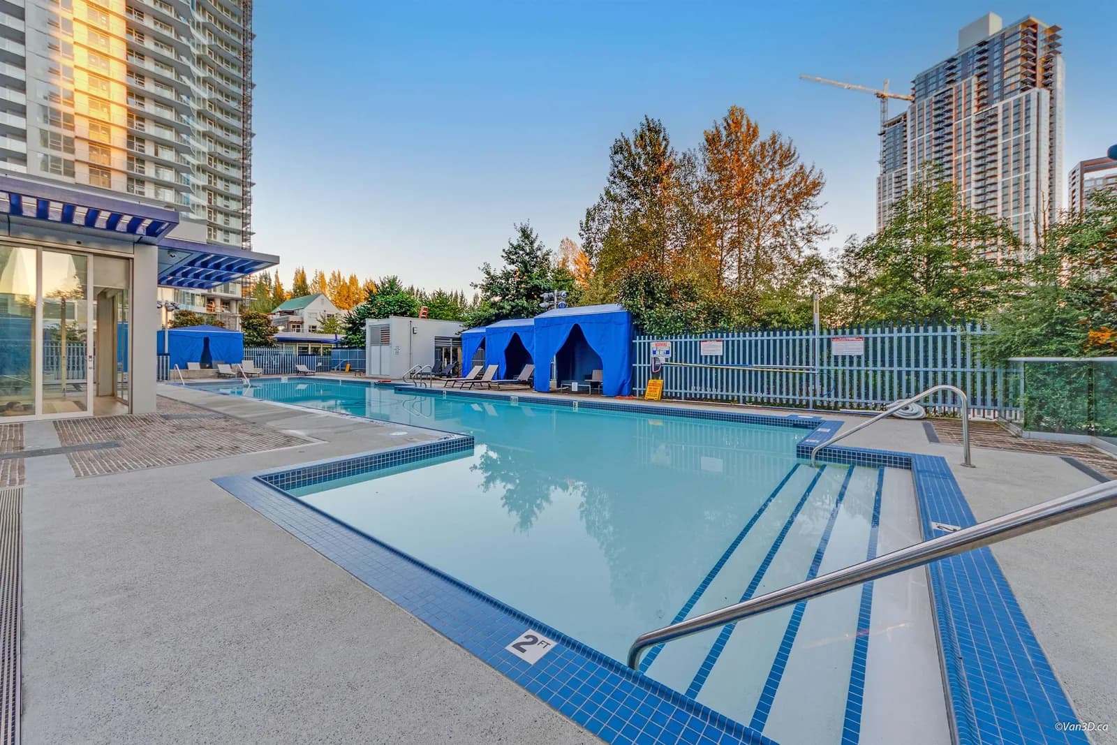 13696 100 AVENUE, Surrey, BC photo 4