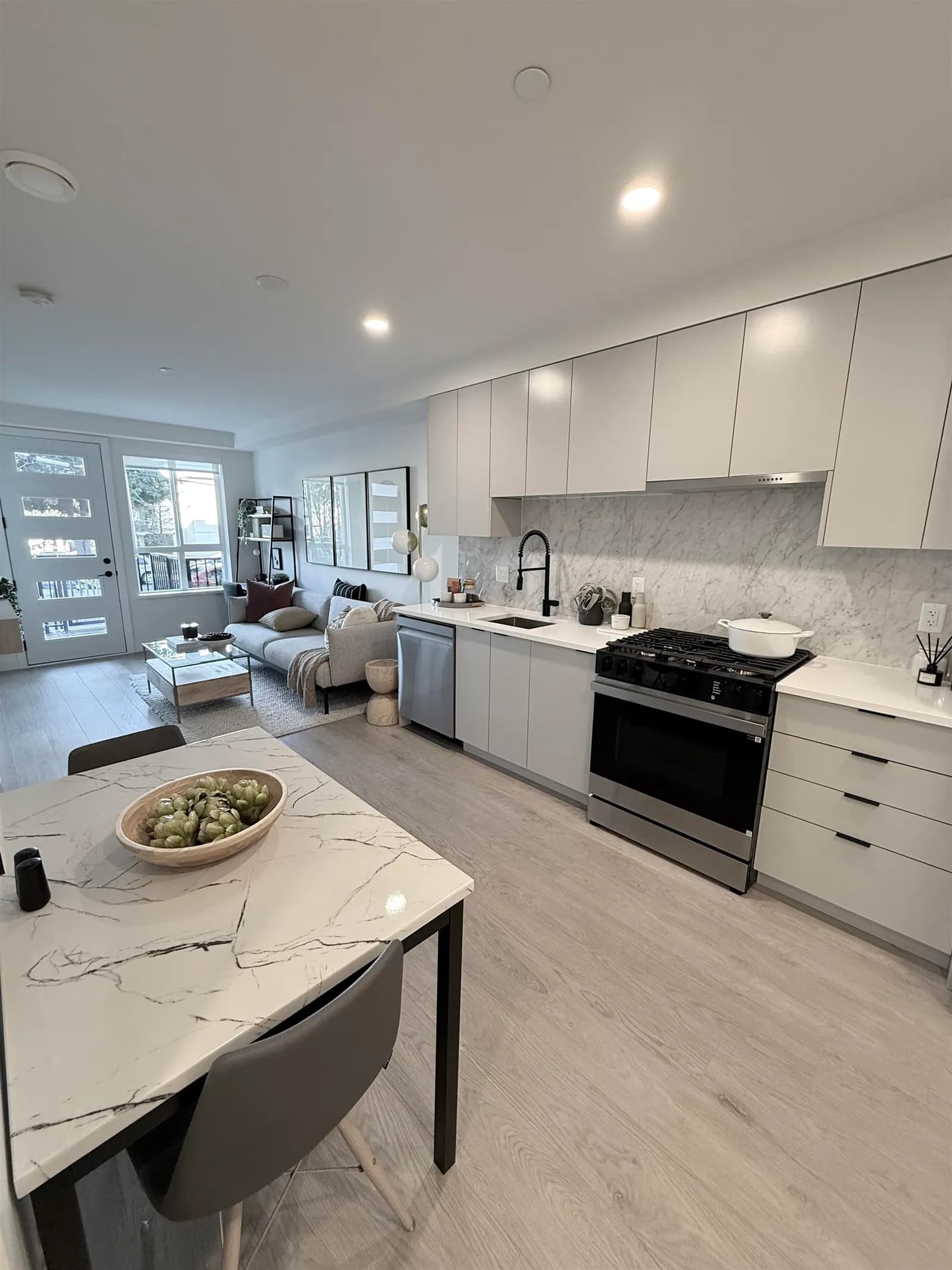 13258 105 AVENUE, Surrey