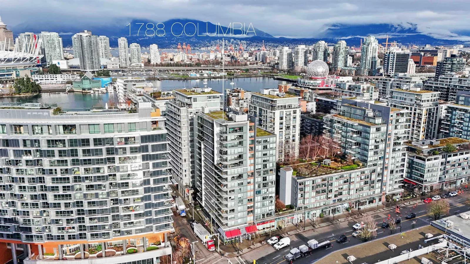 #1208 1788 COLUMBIA STREET, Vancouver, BC photo 2