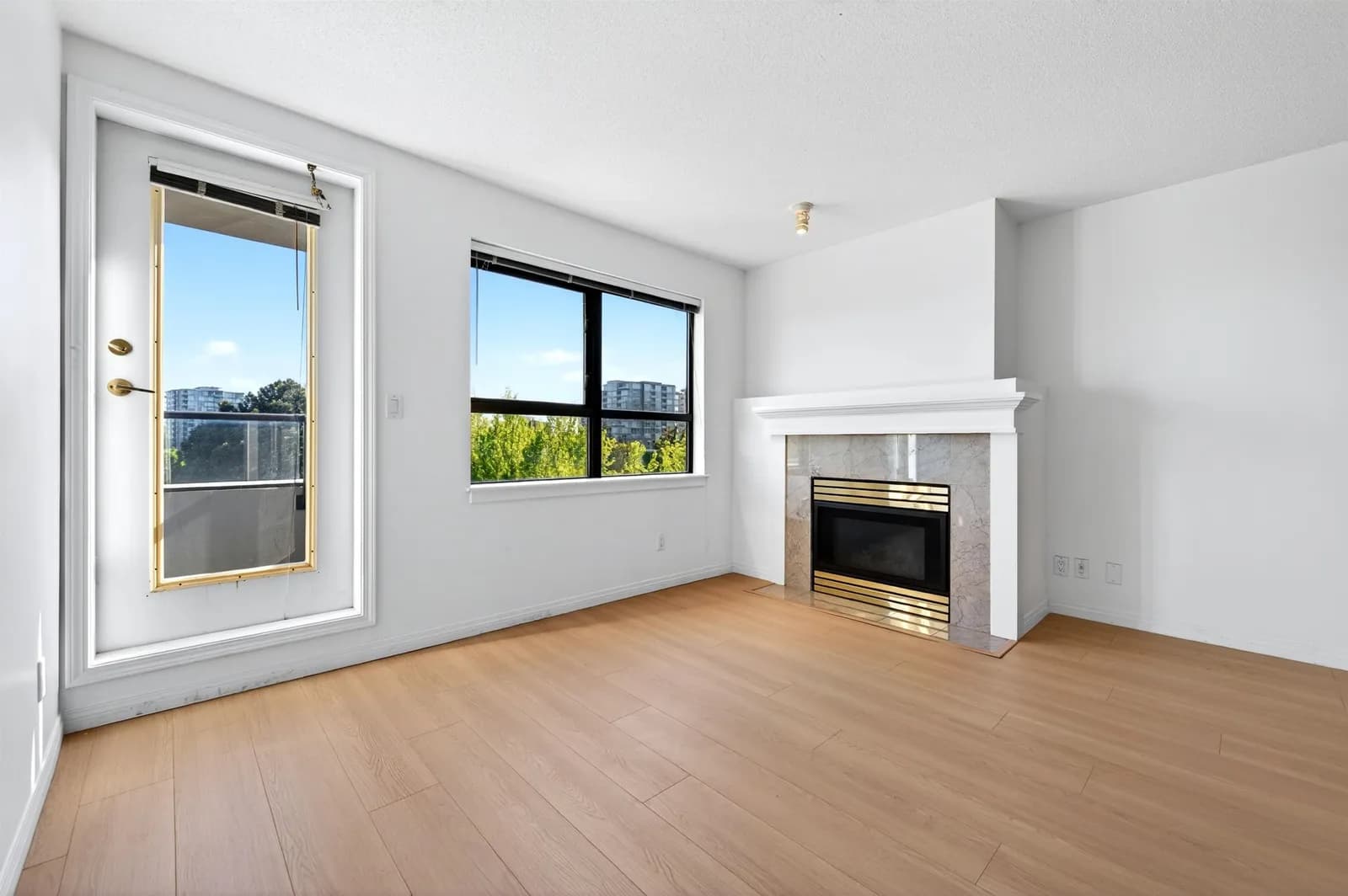 #708 6611 COONEY ROAD, Richmond, BC photo 4