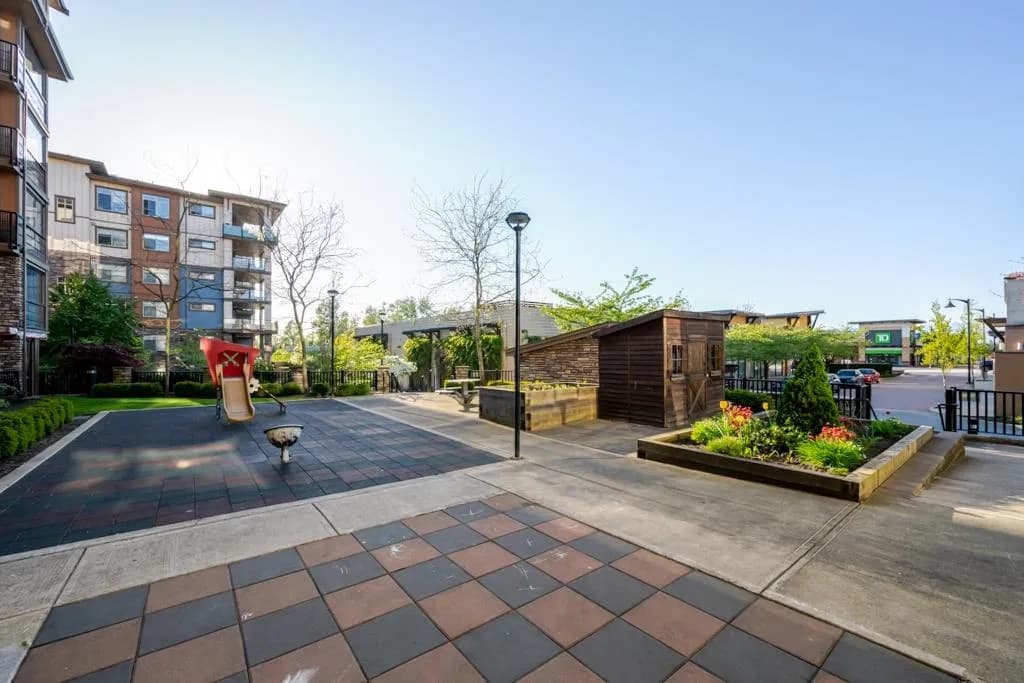 #A601 20716 WILLOUGHBY TOWN CENTRE DRIVE, Langley, BC photo 3
