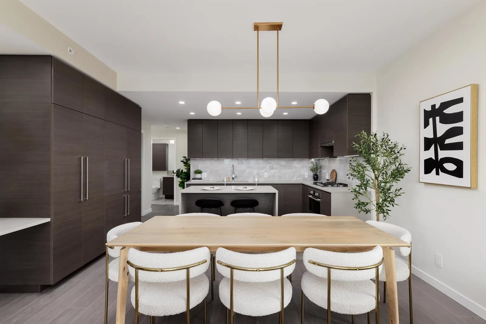 4168 LOUGHEED HIGHWAY, Burnaby