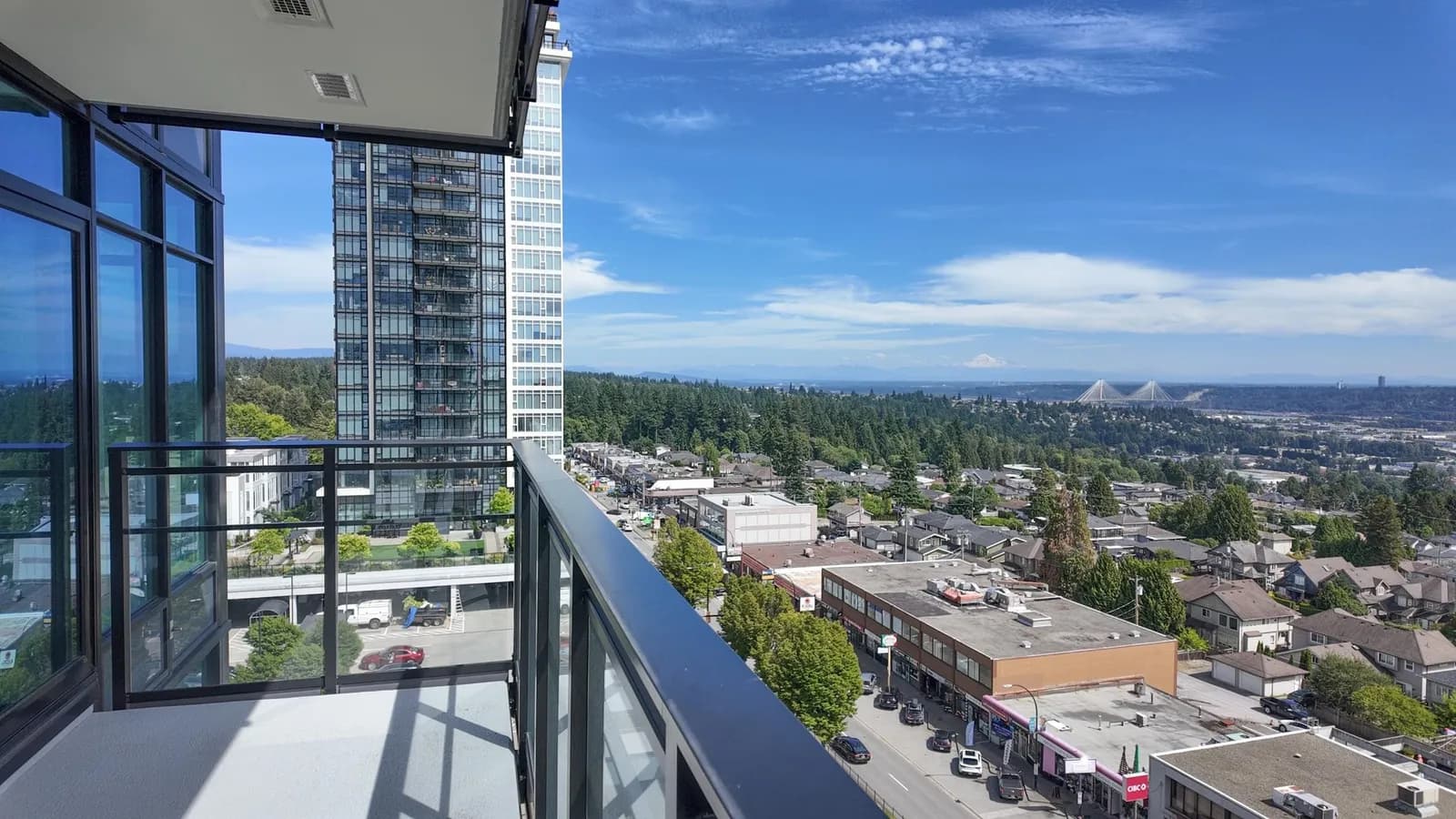 #802 505 NELSON STREET, Coquitlam, BC photo 4