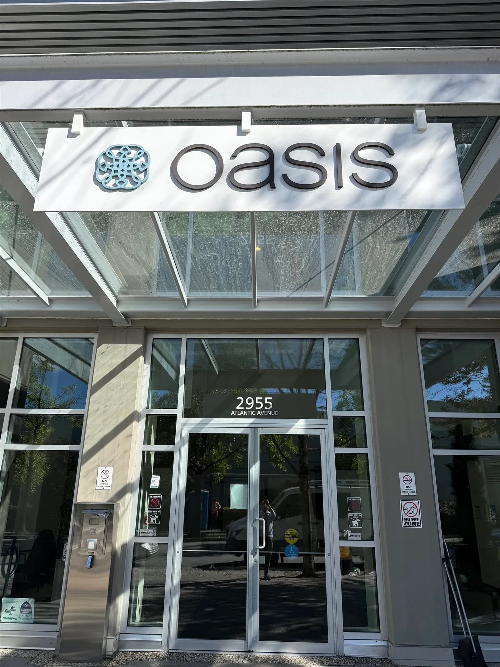 #1605 2955 ATLANTIC AVENUE, Coquitlam, BC photo 2