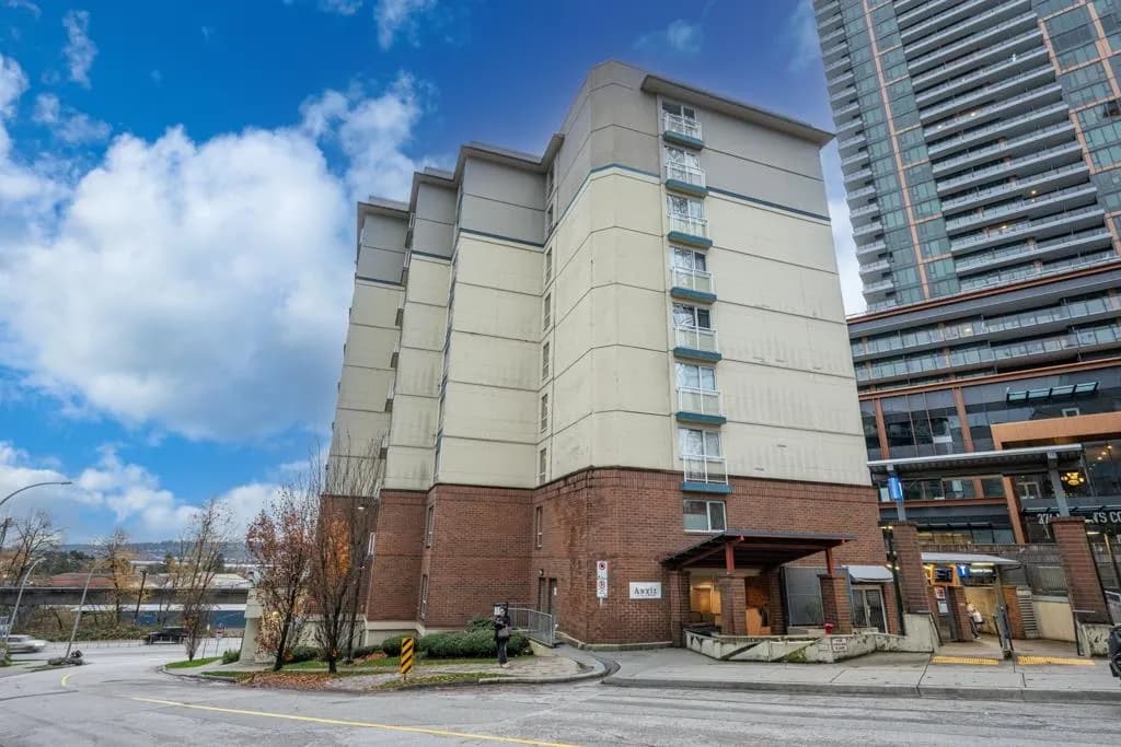 #405 200 KEARY STREET, New Westminster, BC photo 3