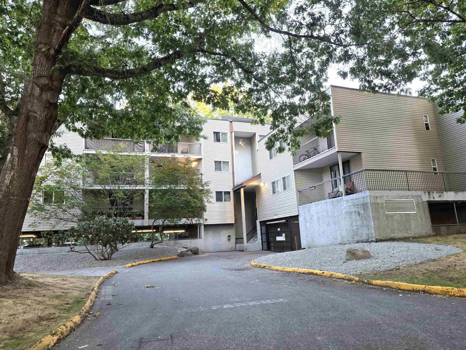 8391 BENNETT ROAD, Richmond