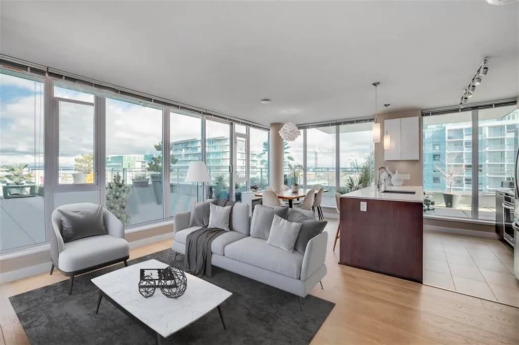 6200 RIVER ROAD, Richmond