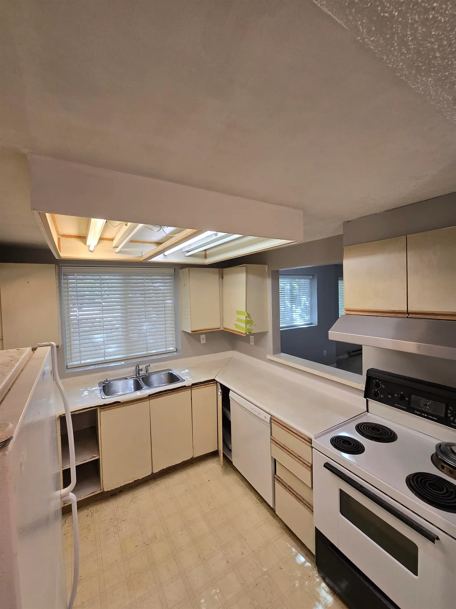 #100 8655 JONES ROAD, Richmond, BC photo 3