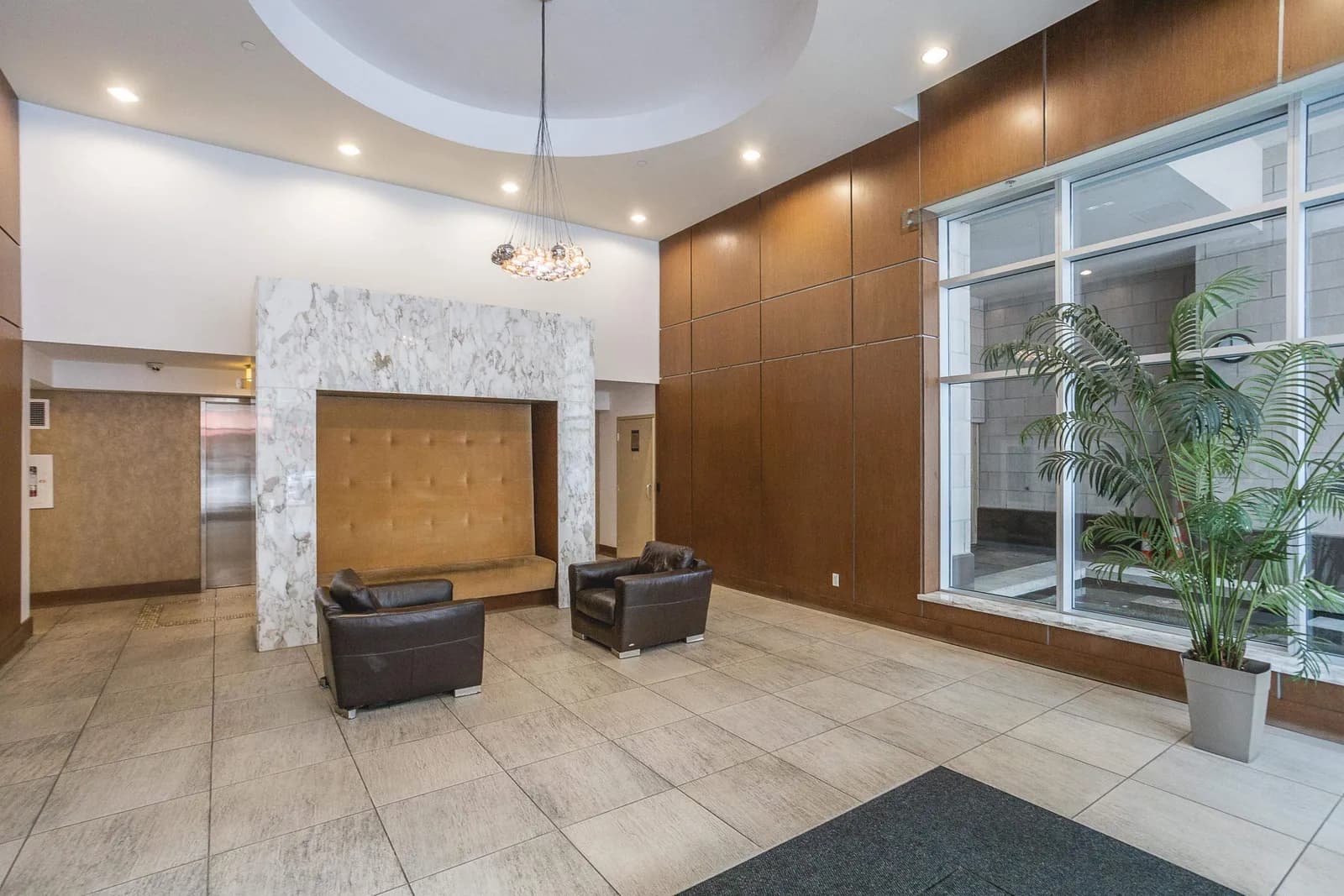 #3202 2978 GLEN DRIVE, Coquitlam, BC photo 3